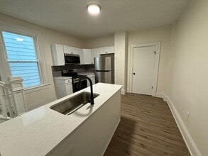 975-977-977 Miller Ave in Columbus, OH - Building Photo - Building Photo