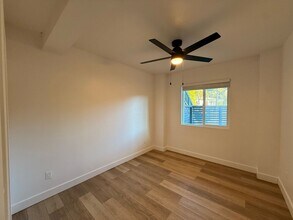 1128-30 Sassafras St in San Diego, CA - Foto de edificio - Building Photo