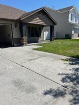 918 S 2275 W in Rexburg, ID - Building Photo