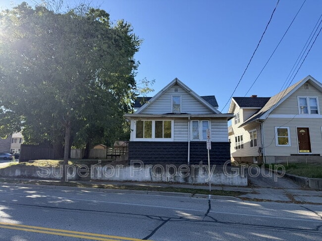 18 N Fair Oaks Ave in Madison, WI - Building Photo - Building Photo