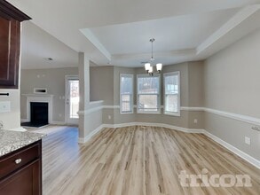 140 Parkers Pointe Dr in Benson, NC - Foto de edificio - Building Photo