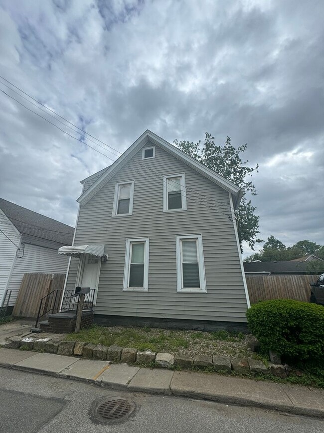 property at 2452 Thurman Ave