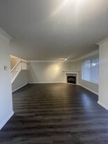 32139 7th Ave in Mission, BC - Building Photo