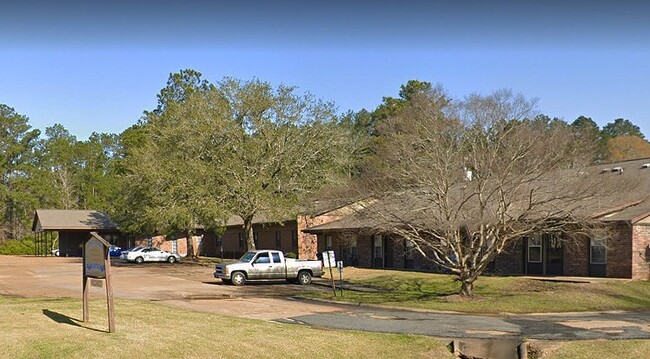 8396 Kurthwood Rd in Leesville, LA - Building Photo - Building Photo