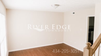 504 Lusardi Dr, Unit A3 in Brookneal, VA - Building Photo - Building Photo