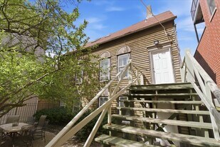 3144 N Southport Ave, Unit CH2 in Chicago, IL - Building Photo