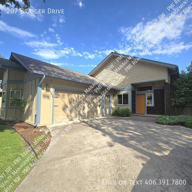 207 Bridger Dr in Bigfork, MT - Building Photo - Building Photo