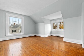 23 Thorndike St in Beverly, MA - Building Photo - Building Photo