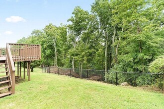 3136 Brook Hill Dr in Clarksville, TN - Foto de edificio - Building Photo