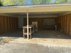 242 Bertha Allen Rd in Westminster, SC - Building Photo - Building Photo