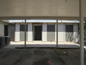 2403 E Frost St in Laredo, TX - Building Photo - Building Photo