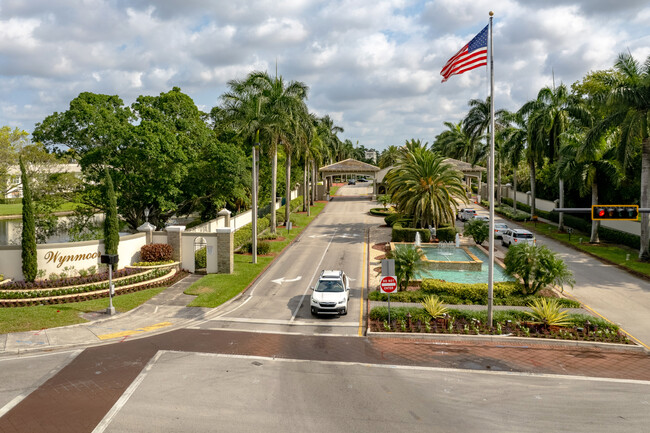 Andros Village in Coconut Creek, FL - Foto de edificio - Building Photo