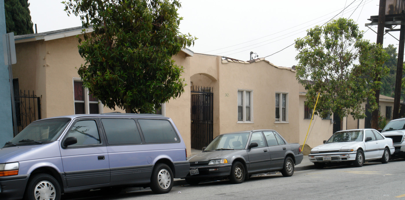 53rd Street Apartments in Los Angeles, CA - Foto de edificio