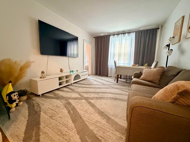 90 Kilsyth Rd, Unit 24