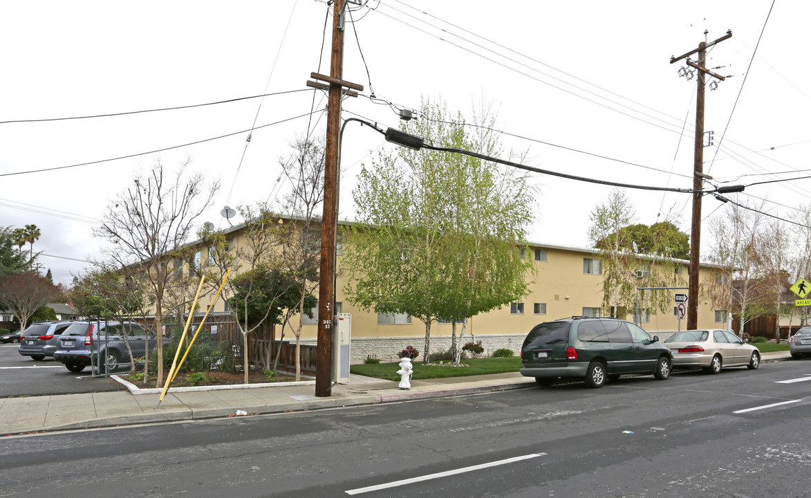 1957 Bellomy St in Santa Clara, CA - Building Photo