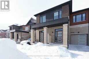 3094 Sideline 16 in Pickering, ON - Building Photo