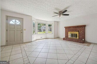 1532 Daniel Ln in Lawrenceville, GA - Building Photo - Building Photo