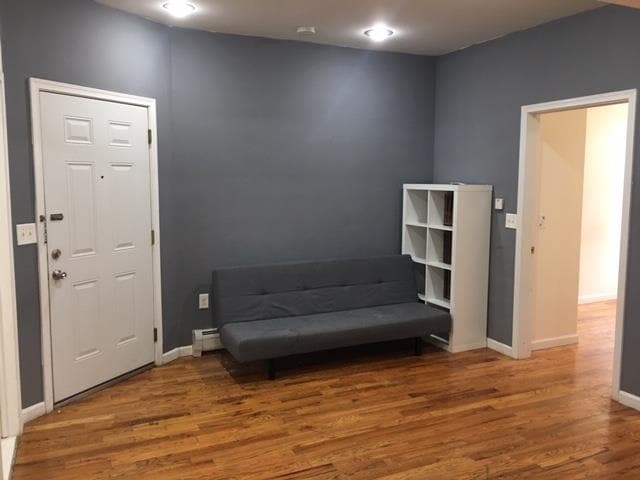 127 W 19th St in Bayonne, NJ - Building Photo - Building Photo