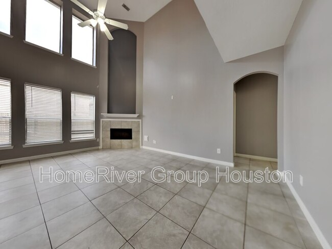 1710 Carriage Run Ct in Fresno, TX - Building Photo - Building Photo