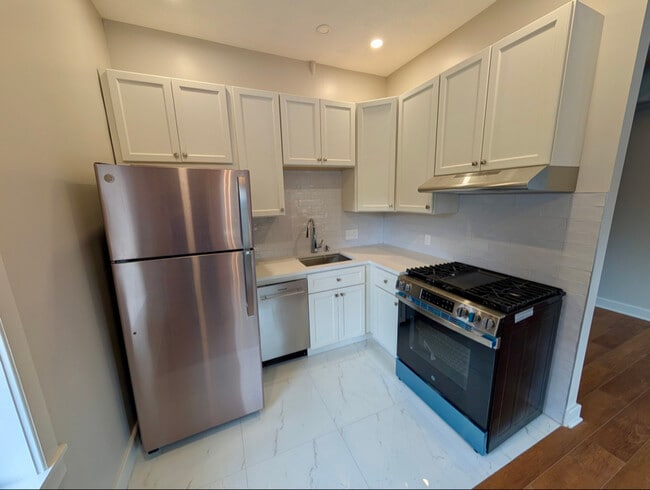 property at 660 N High St