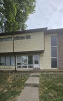 911 N 70th Terrace in Kansas City, KS - Building Photo