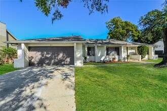 931 Waverly Dr in Longwood, FL - Building Photo - Building Photo