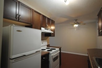 10735-10735-127 127 St in Edmonton, AB - Building Photo - Building Photo