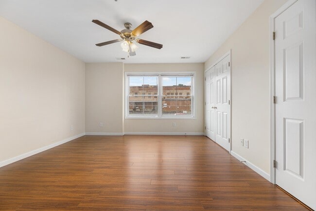 Paxton Place in Johnson City, TN - Building Photo - Building Photo