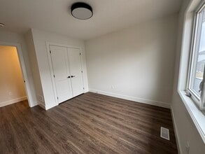 Beautiful new build in St Thomas availabl in St Thomas, ON - Building Photo - Building Photo