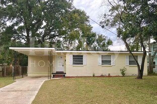2706 Lorna Rd in Jacksonville, FL - Building Photo