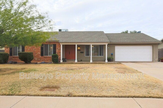 2845 E Sierra St in Phoenix, AZ - Building Photo - Building Photo