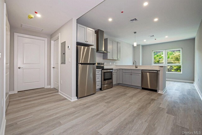 500 Commerce St in Hawthorne, NY - Building Photo - Building Photo