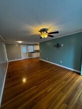 2001 Indian Ridge Rd in Johnson City, TN - Building Photo - Building Photo