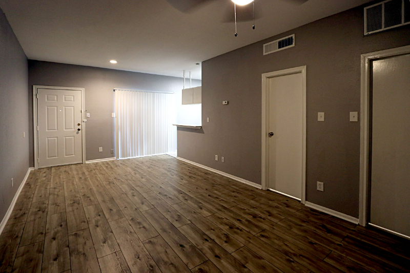 8800 Westplace Dr, Unit 101 in Houston, TX - Building Photo