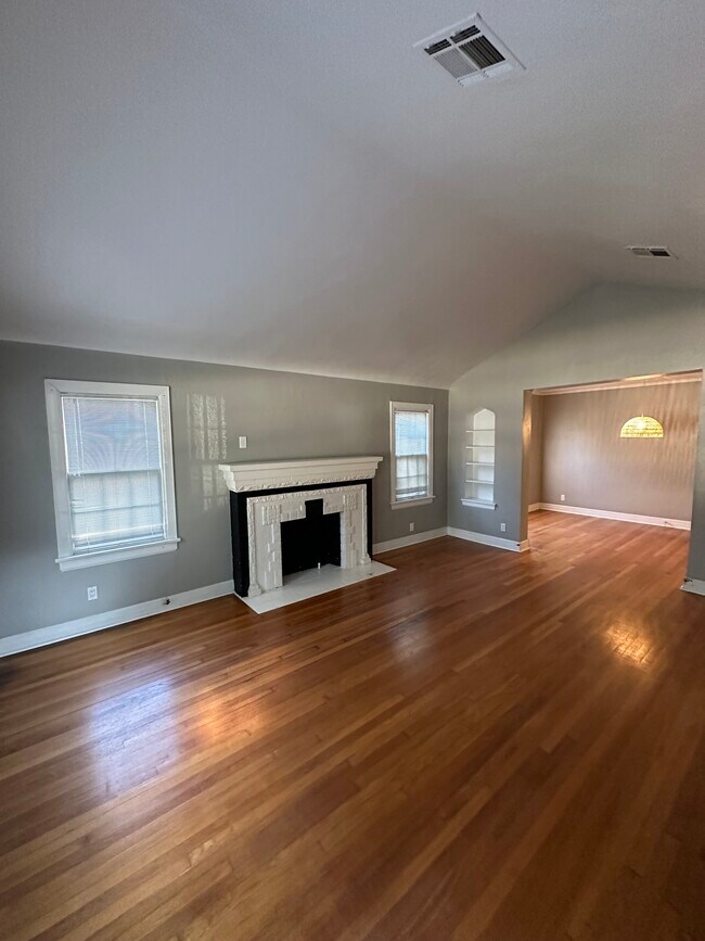 1015 NW 40th St in Oklahoma City, OK - Building Photo - Building Photo