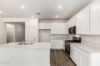 21135 E Arrowhead Trail in Queen Creek, AZ - Building Photo - Building Photo