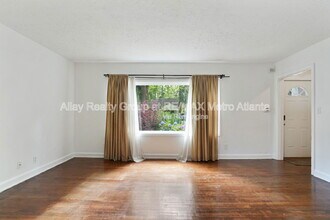 901 Underwood Ave SE in Atlanta, GA - Building Photo - Building Photo