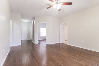 1012 Hornbeam St in Oviedo, FL - Building Photo - Building Photo