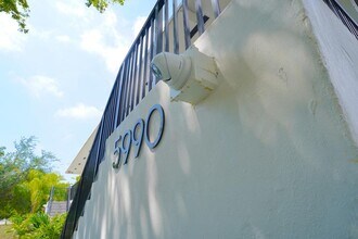 5990 NW 14th Ave in Miami, FL - Building Photo - Building Photo