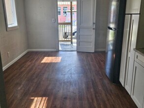 8215 Stoner Rd in Riverview, FL - Building Photo - Building Photo