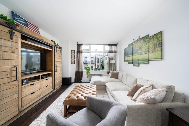 1450 Washington St in Hoboken, NJ - Building Photo - Building Photo