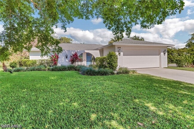 4472 Beechwood Lake Dr
