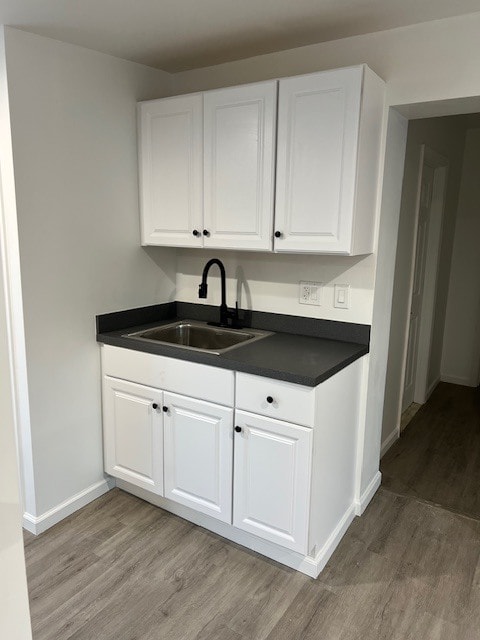 27157 Woodward Ave, Unit Rear Apartment in Berkley, MI - Foto de edificio - Building Photo