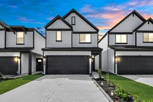 12326 Basilwood Dr in Houston, TX - Building Photo