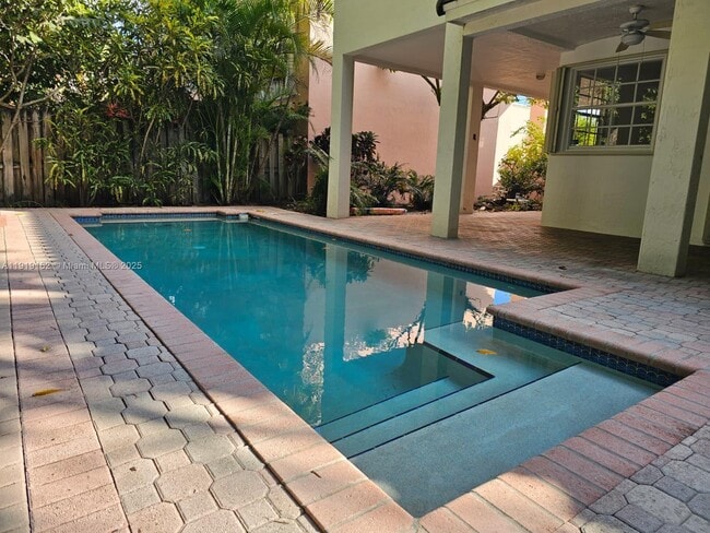 9441 NW 47th Terrace