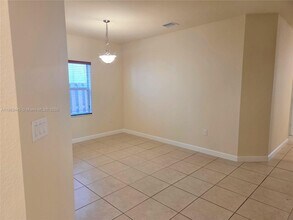 2274 NE 3rd Ct in Homestead, FL - Building Photo - Building Photo