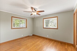 905 W 6th Ave in Lenoir City, TN - Building Photo - Building Photo