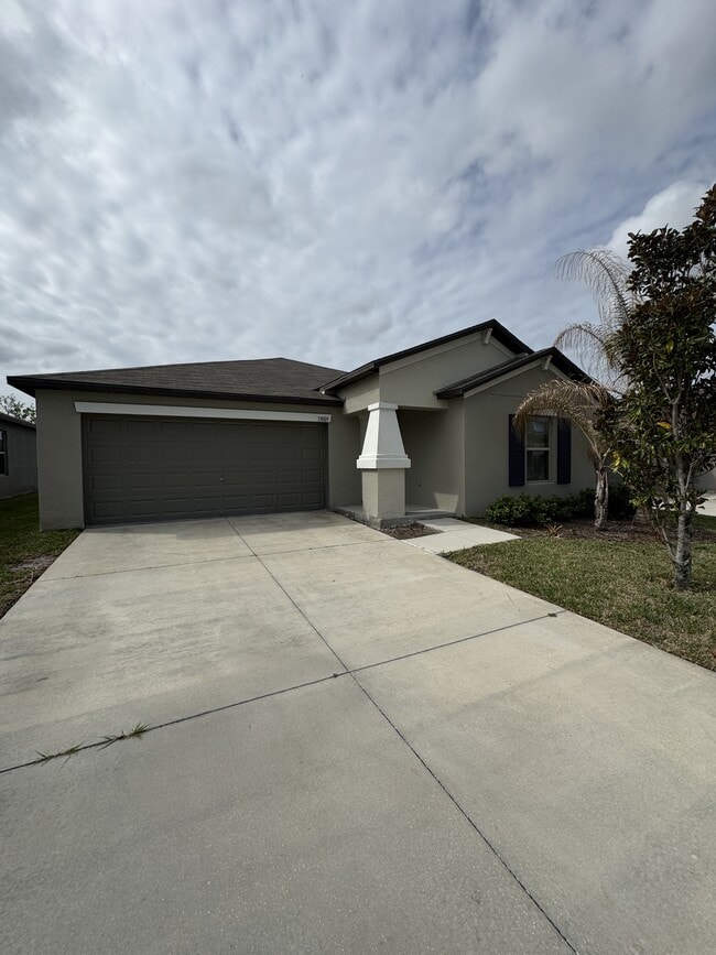 13009 Majestic Garden Ln in Riverview, FL - Building Photo - Building Photo