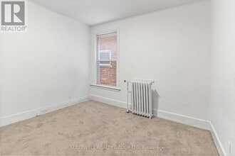 275 Bronson Ave in Ottawa, ON - Building Photo - Building Photo