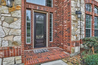 630 Carriage View Ln in Huffman, TX - Building Photo - Building Photo